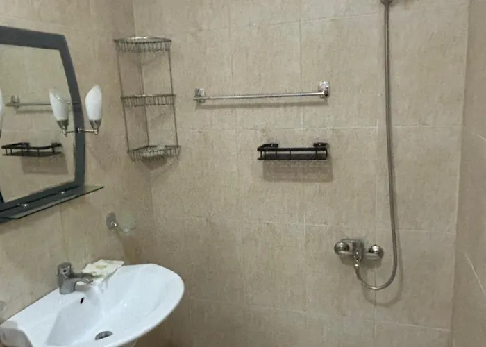 Urban Tirana,free-wi-fi Apartamento Tirana